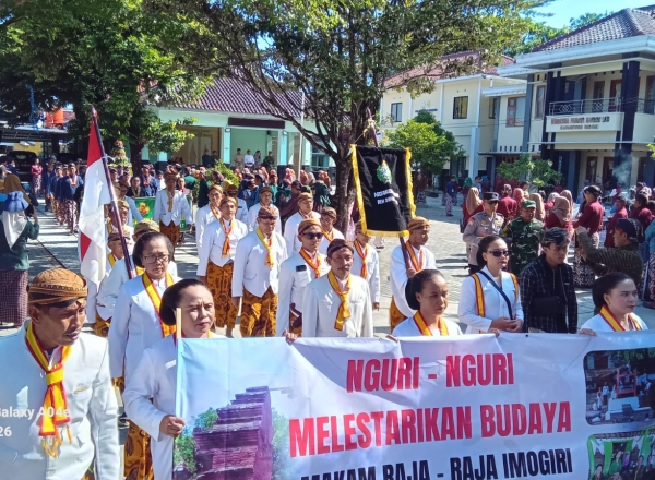 tradisi budaya kirab 